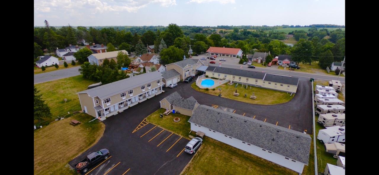 Fox Motor Inn ナパニー エクステリア 写真